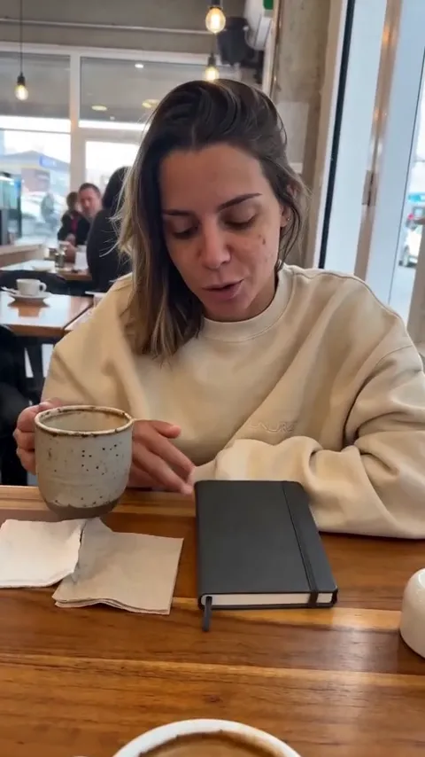 Vídeo de estilo de vida feito com IA
